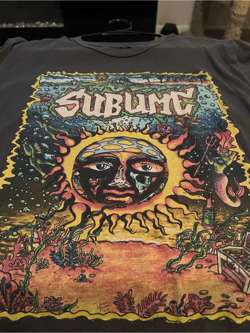 Sublime Graphic Band Tee - Black with Multicolor Sun Design - Picture 5 of 6